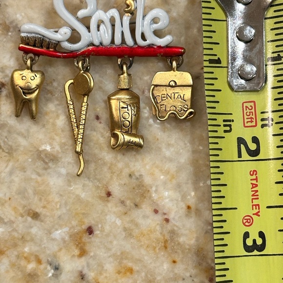 Women’s Dental Brooch Pin - Picture 3 of 5